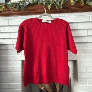 Liz Claiborne Collection Red 100% Merino Wool Short Sleeve Cable Knit Sweater